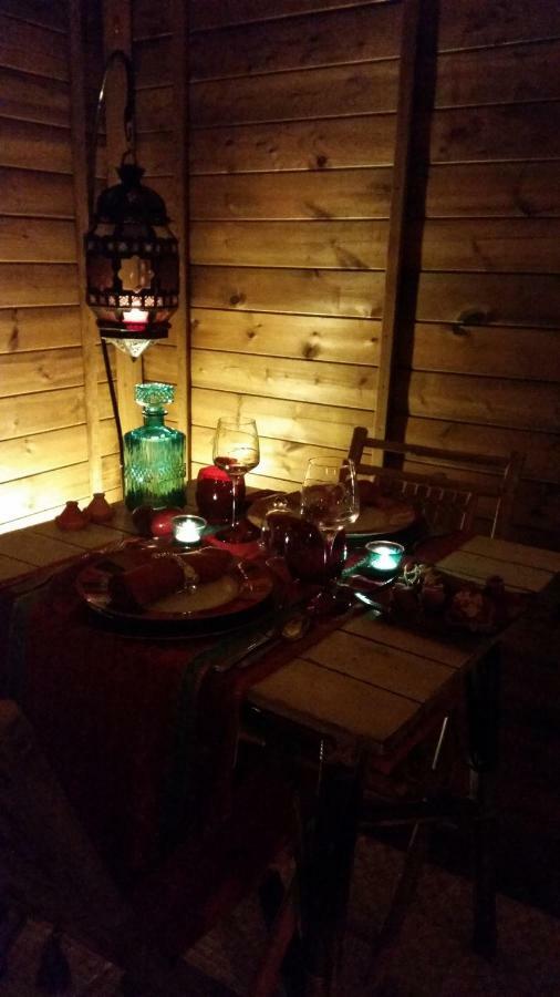 Au Soleil Mongol Bed & Breakfast Sorede Exterior photo